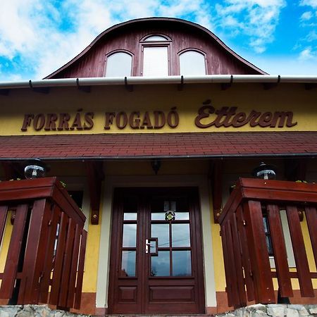 Forras Fogado Bed & Breakfast Bukkszek Ngoại thất bức ảnh