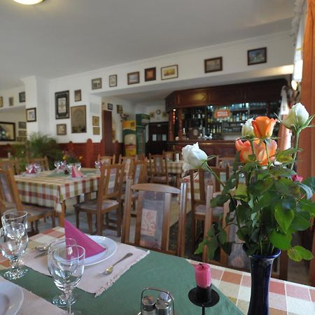 Forras Fogado Bed & Breakfast Bukkszek Ngoại thất bức ảnh