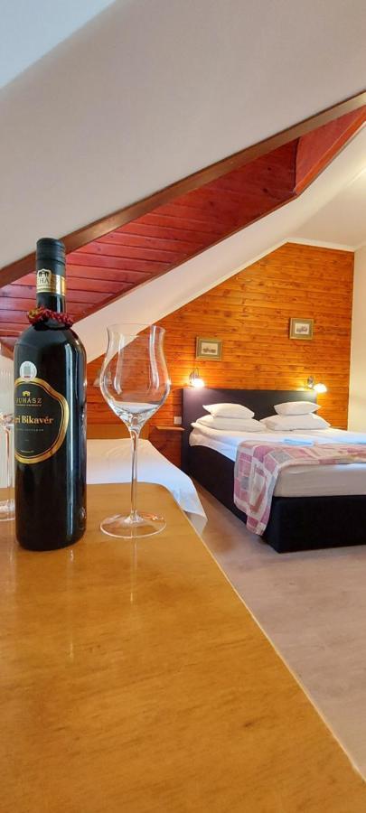 Forras Fogado Bed & Breakfast Bukkszek Ngoại thất bức ảnh